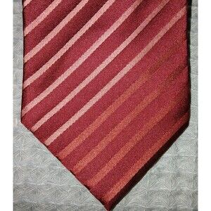 Kenneth Cole Reaction Mens Designer Tie 100% Silk Hand Made Burgundy Pink Stripe